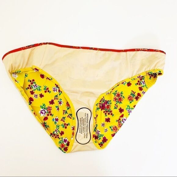 Prodigy Burgeon Ruffle Bikini Bottom, Size 22 - Picture 7 of 8